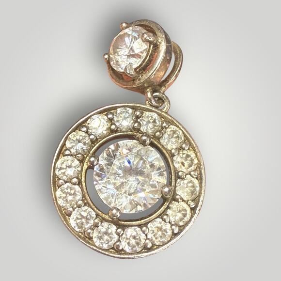 925 Sterling Silver Pendant with Cubic Zirconia Halo Design - Picture 3 of 7